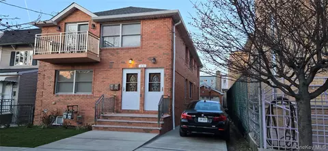 43-29 249th St, New York, NY 11363