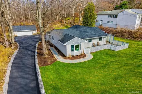 16 Sugar Hill Rd, North Salem, NY 10560