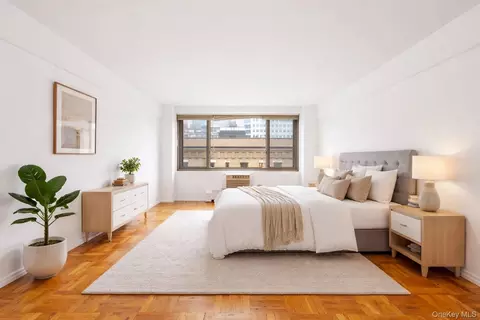 420 E 64th St #W8F, New York, NY 10065