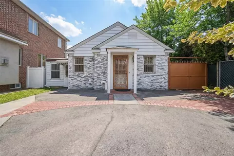 151-67 27th Ave, Flushing, NY 11354