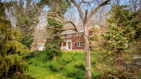 15 Stephenson Ter, Mount Pleasant, NY 10510