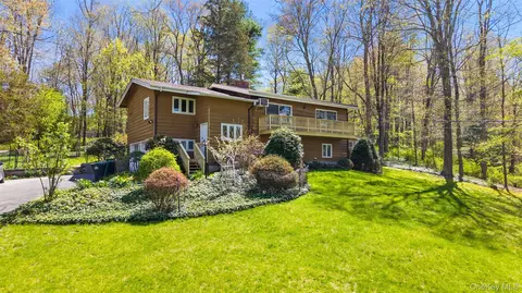 95 Main St, Lewisboro, NY 10590