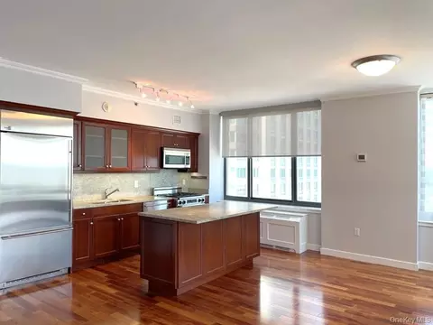 10 City Pl #26E, White Plains, NY 10601