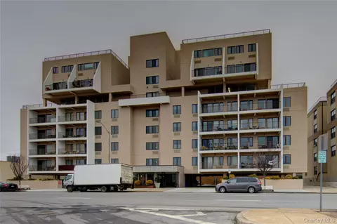 235 W Park Ave #403, Long Beach, NY 11561