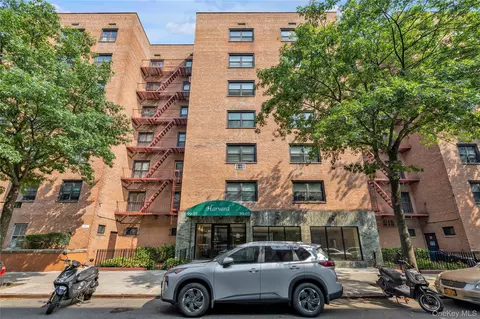 99-05 59 Ave #6B, Corona, NY 11368