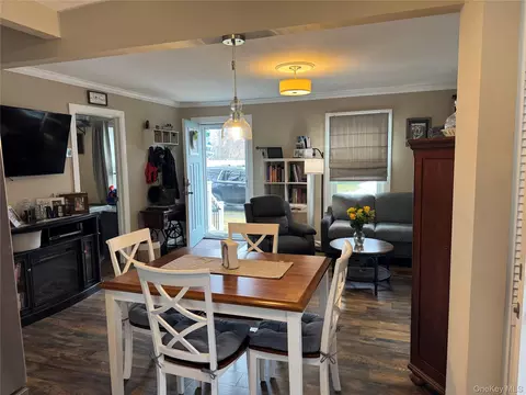 Dining - 41 W 6th St, Patchogue, NY 11772 photo 1 of 1