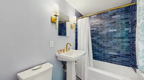 Bath - 98 Jackson St, Fishkill, NY 12524 photo 1 of 1