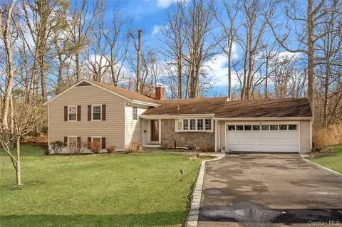11 Meadowlark Rd, Rye Brook, NY 10573