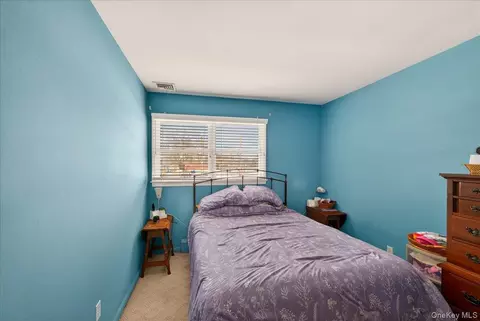 Bedroom - 52 Central Ave, Patchogue, NY 11772 photo 2 of 6