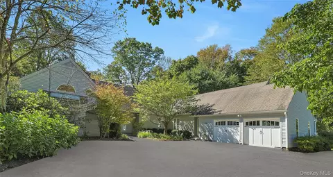 24 North Way, New Castle, NY 10514