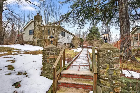 307 Gibson Hill Rd, Chester, NY 10918