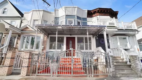 80-17 88th Rd, New York, NY 11421