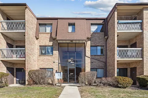 402 Kennedy Dr, Ramapo, NY 10977