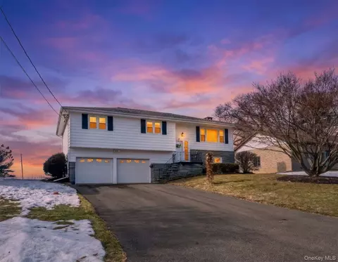 101 Florence St, Kingston, NY 12401