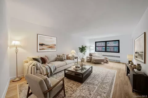 94-31 60th Ave #2G, New York, NY 11373