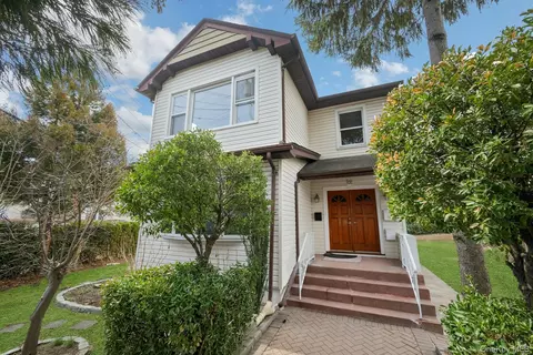 56 Stephenson Blvd, New Rochelle, NY 10801