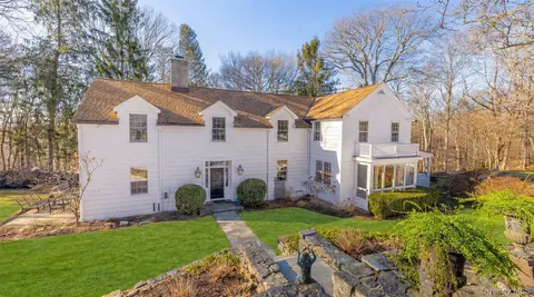 314 Mclain St, Bedford Hills, NY 10507