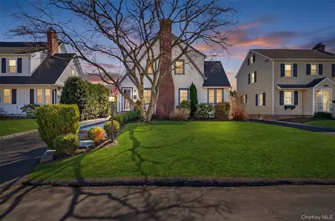 59 Benedict Ave, White Plains, NY 10603