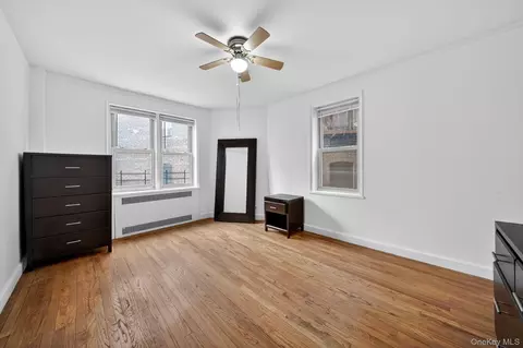 Bedroom - 2190 Boston Rd #4E, New York, NY 10462 photo 2 of 2