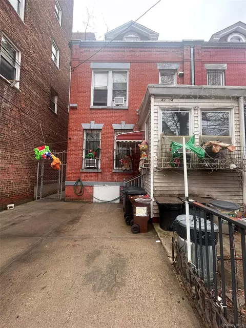 42-34 Ithaca St, Elmhurst, NY 11373