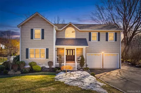2864 Old Yorktown Rd, Yorktown, NY 10598