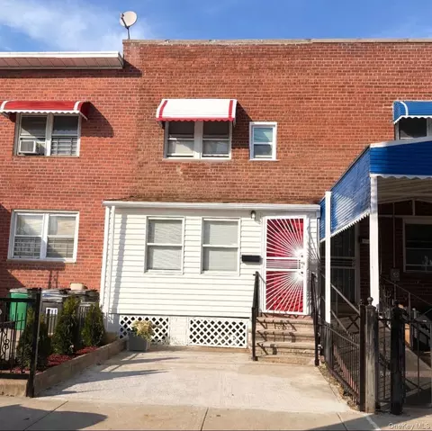1249 E 223rd St, New York, NY 10466