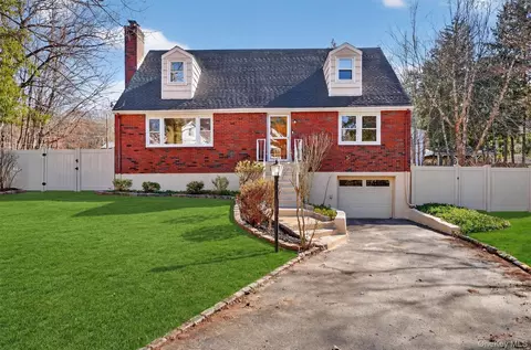 82 Taxter Rd, Greenburgh, NY 10533