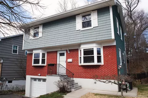 11 Radnor Ave, Cortlandt, NY 10520