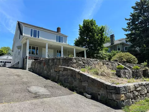 47 Grandview Ave, Greenburgh, NY 10522