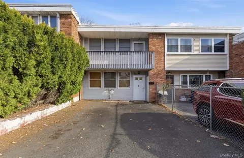 30 Hillside Ave, West Haverstraw, NY 10993