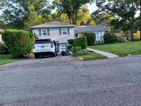 238 Rosehill Ave, New Rochelle, NY 10804