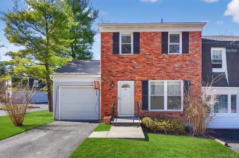 42 Larch Ct, Fishkill, NY 12524