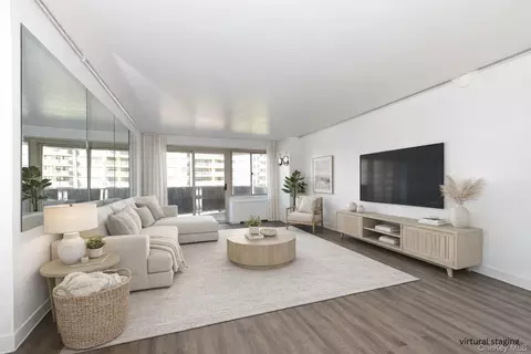 18-15 215th St #4L, New York, NY 11360