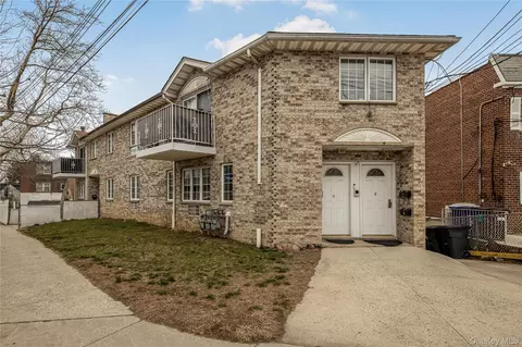 242 Prentiss Ave, New York, NY 10465