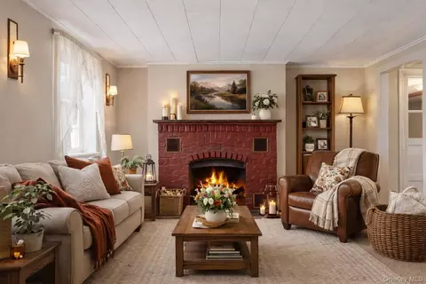 89 Brown Rd, Wappinger, NY 12590