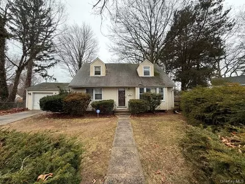 495 Rose Ave, West Hempstead, NY 11552
