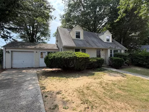 495 Rose Ave, West Hempstead, NY 11552