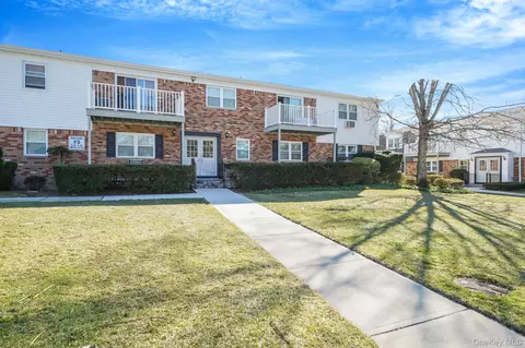 Other - 260 Waverly Ave #33, Patchogue, NY 11772 photo 3 of 11