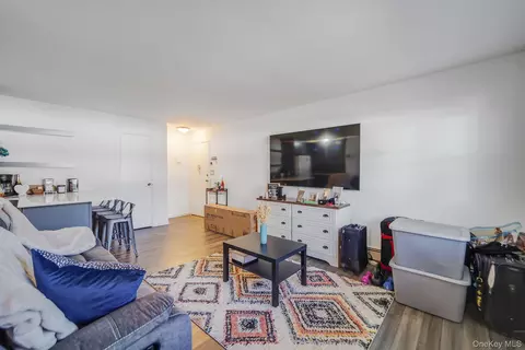 Other - 260 Waverly Ave #33, Patchogue, NY 11772 photo 10 of 11
