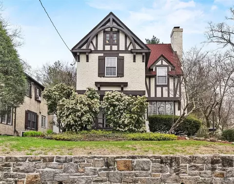 112 Ralph Ave, White Plains, NY 10606