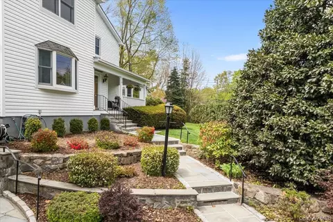 616 Ashford Ave, Greenburgh, NY 10502