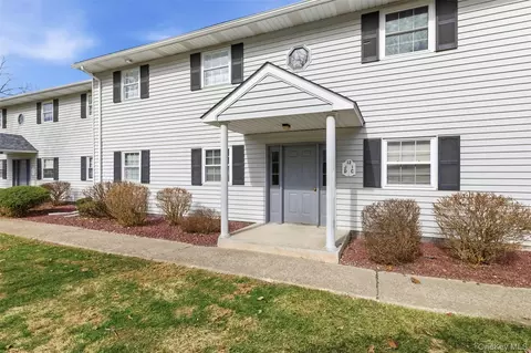 12 Field Ct #J, Fishkill, NY 12524