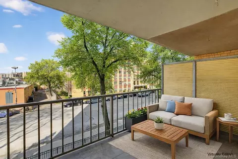11 Park Ave #3D, Mount Vernon, NY 10550