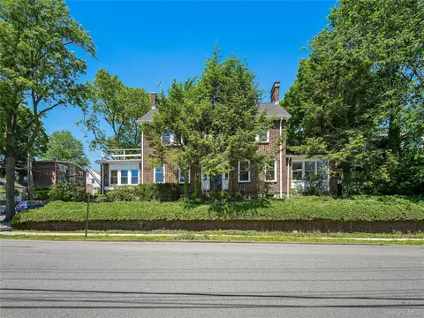402 Westchester Ave, Mount Vernon, NY 10552