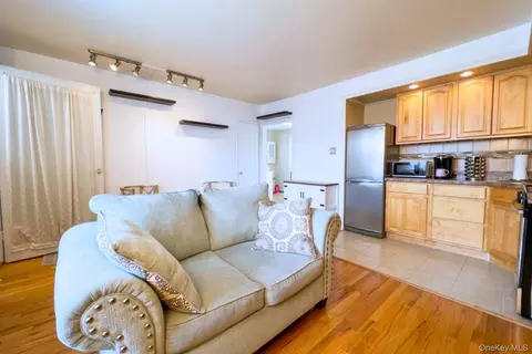 Other - 193-02 39 Ave #1, Flushing, NY 11358 photo 3 of 5