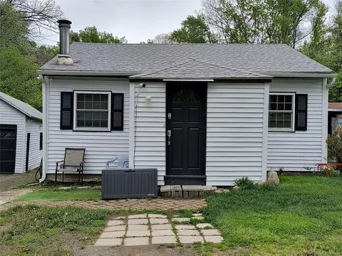 20 Barron Rd, Montgomery, NY 12549