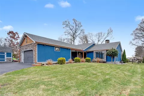 115 Sunset Dr, Newburgh, NY 12550