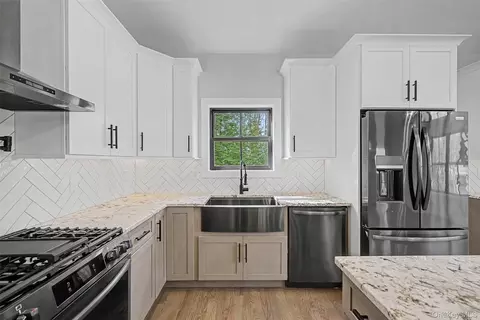 Kitchen - 93 York Rd S, Wallkill, NY 12721 photo 5 of 5