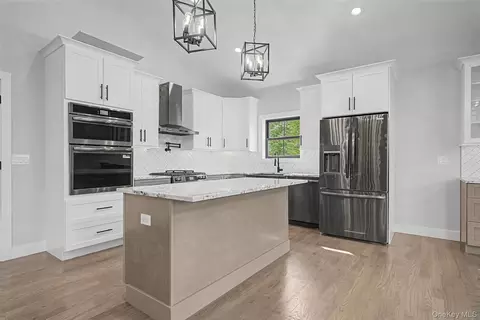 Kitchen - 93 York Rd S, Wallkill, NY 12721 photo 2 of 5