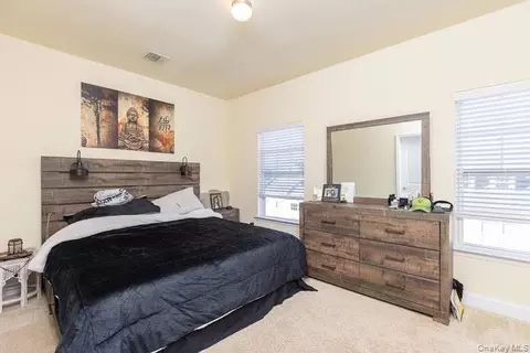 Bedroom - 31 Barley Ln, Patchogue, NY 11772 photo 1 of 2